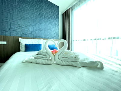 Condos for rent Si Racha Chonburi : Rent Knightsbridge The Ocean Sriracha beautiful room free furniture sea view close to tourist attractions convenient transportation