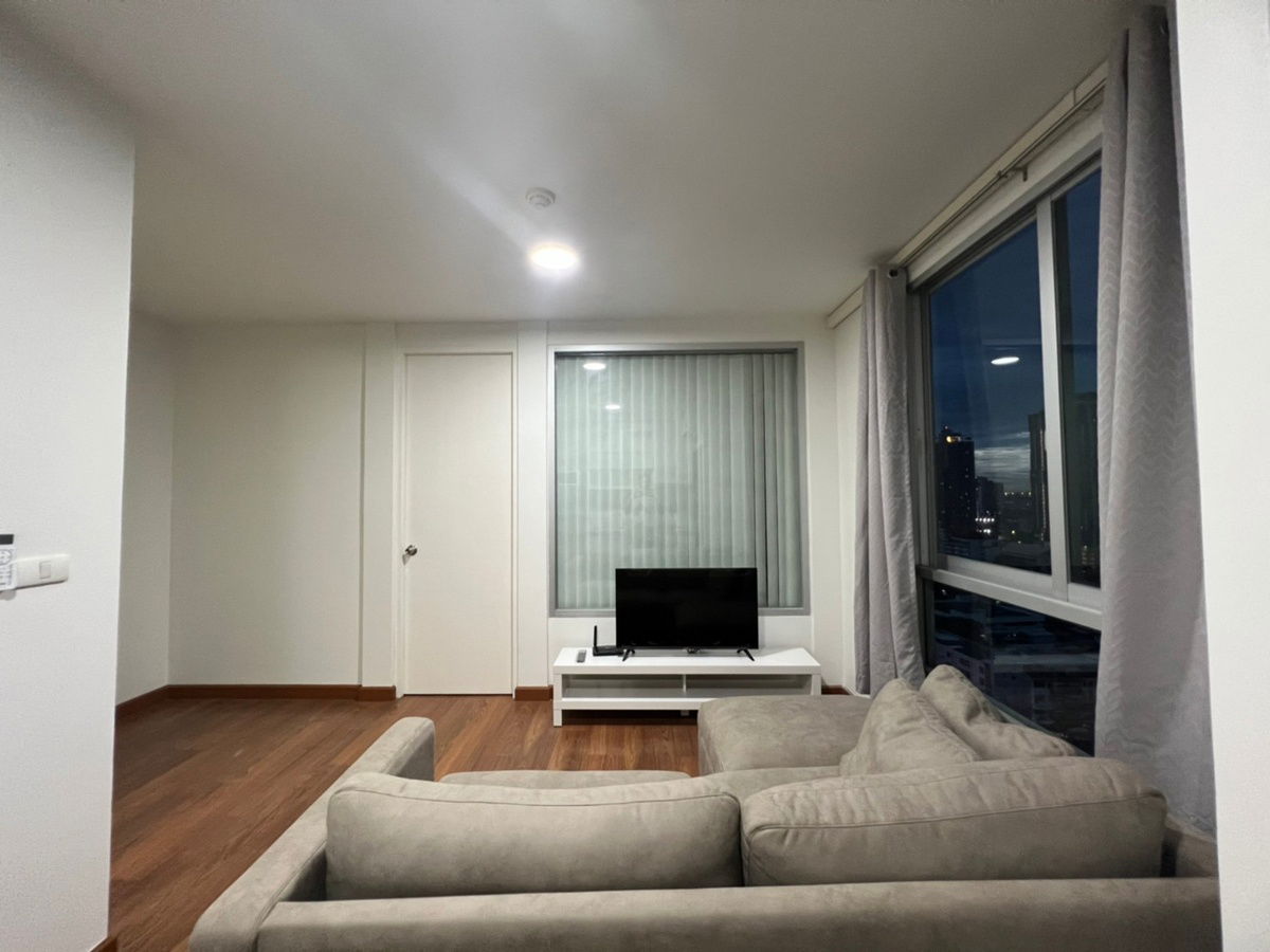 picture LINE @condorental for rent the room at The Parkland Ratchada - Thapra - 8/17