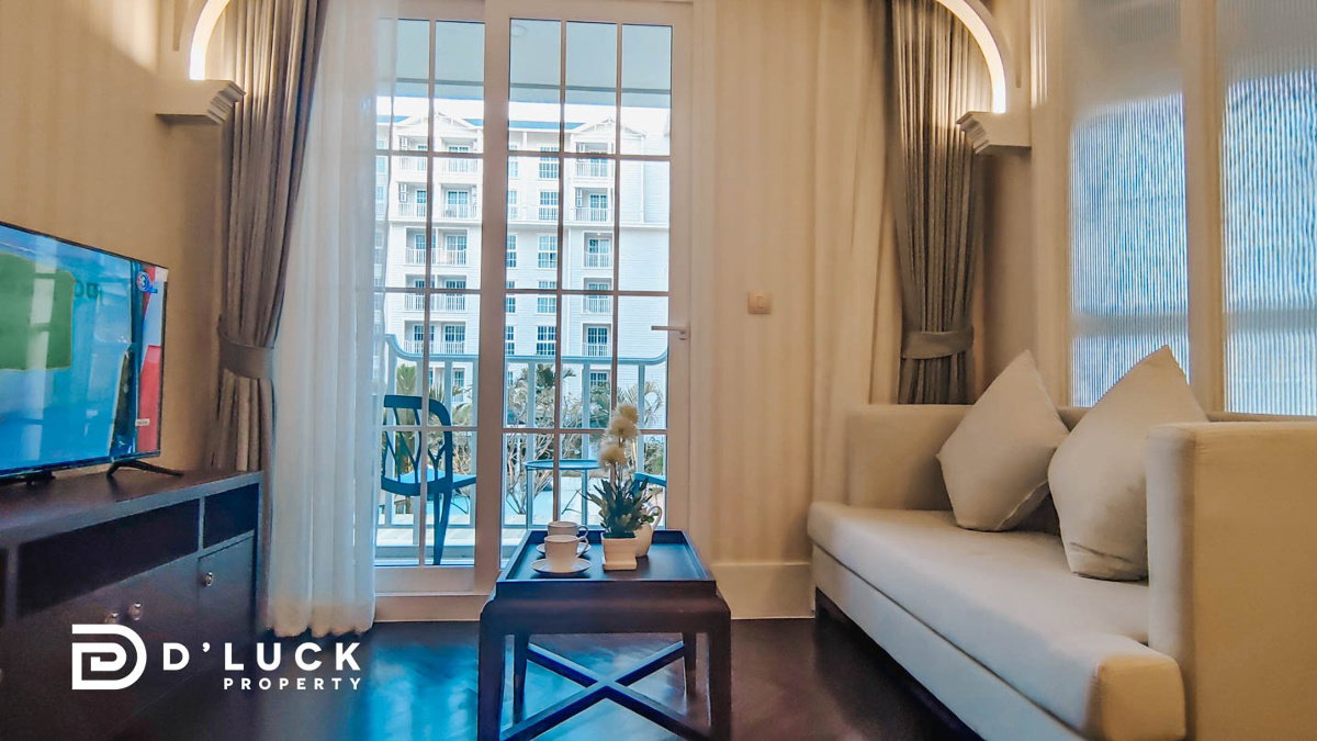 Grand Florida คอนโดสไตล์รีสอร์ทติดทะเล ให้เช่าในพัทยา 1 ห้องนอน วิวสระ พร้อมเข้าอยู่