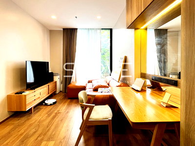 คอนโดให้เช่า : Corner Unit 2 Beds with Bathtub Good Location Close to BTS Phrom Phong 500 m. / For Rent-Noble BE33 (โนเบิล บี เทอร์ตี้ทรี)