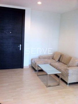 1 Bed Super High Fl. 35+ Good View & Perfect Location Next to MRT Ratchadaphisek 0 m. / For Rent-Rhythm Ratchada