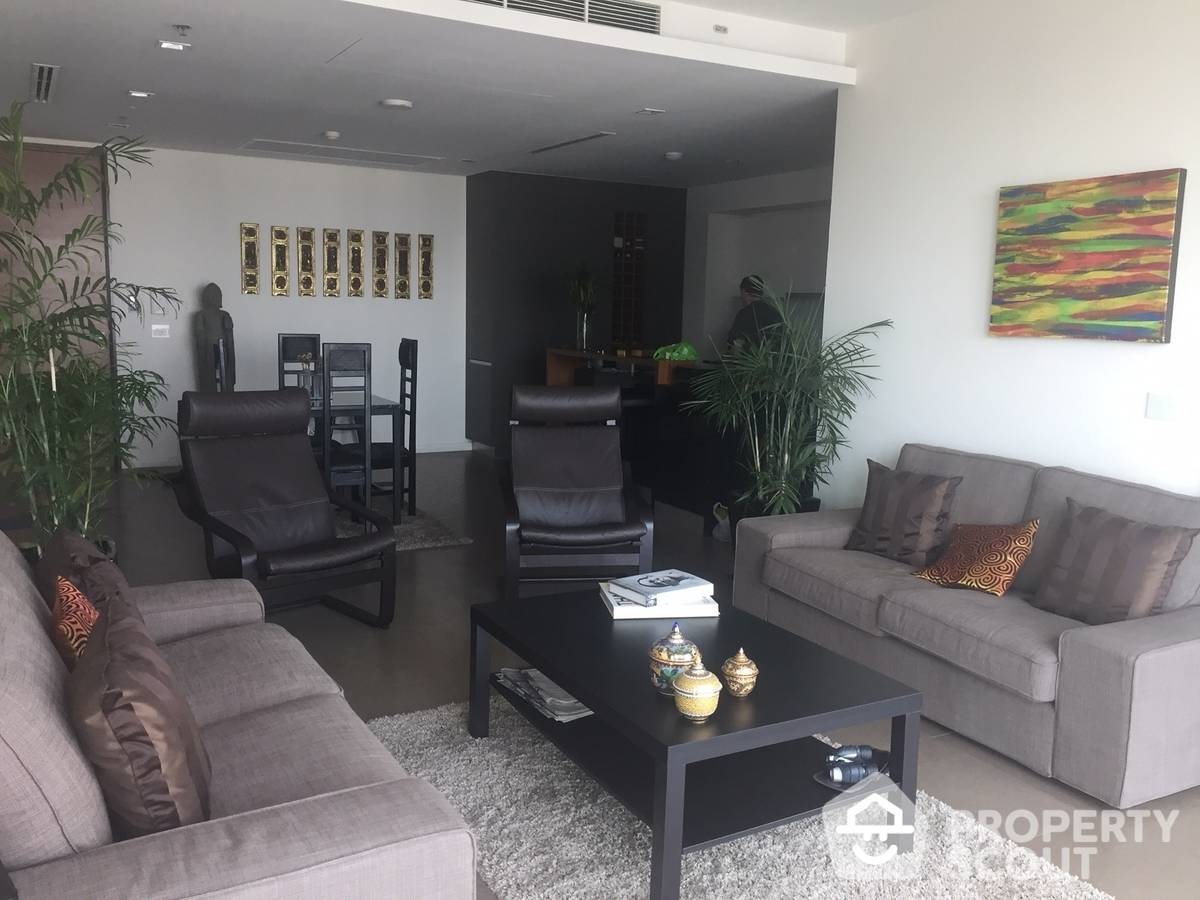 picture 2-BR Condo at The River Condominium near BTS Saphan Taksin (ID 512818) - 2/7