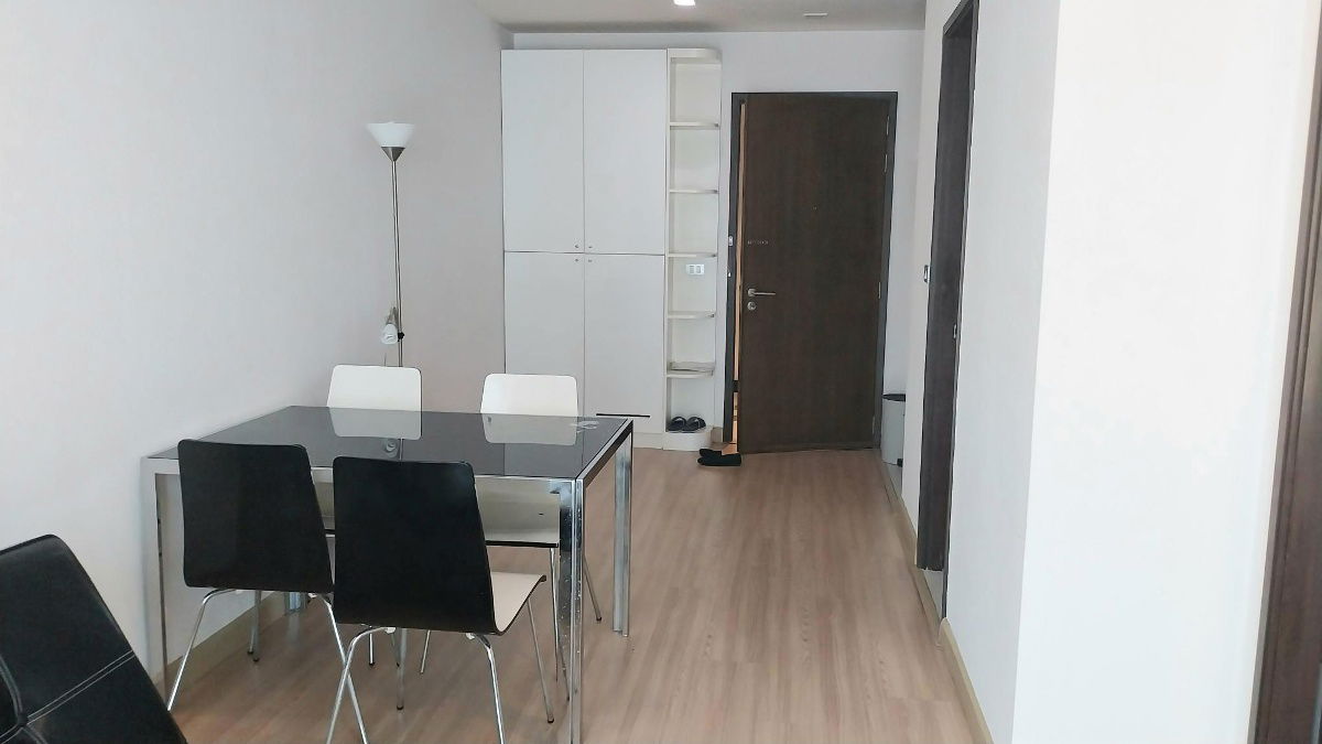 รูป Sky walk คอนโด ให้เช่า ราคา 25000 1ห้องห้องนอน  50ตรม ชั้น 16  คอนโดใกล้ BTS พระโขนง - รูปที่ 4/12