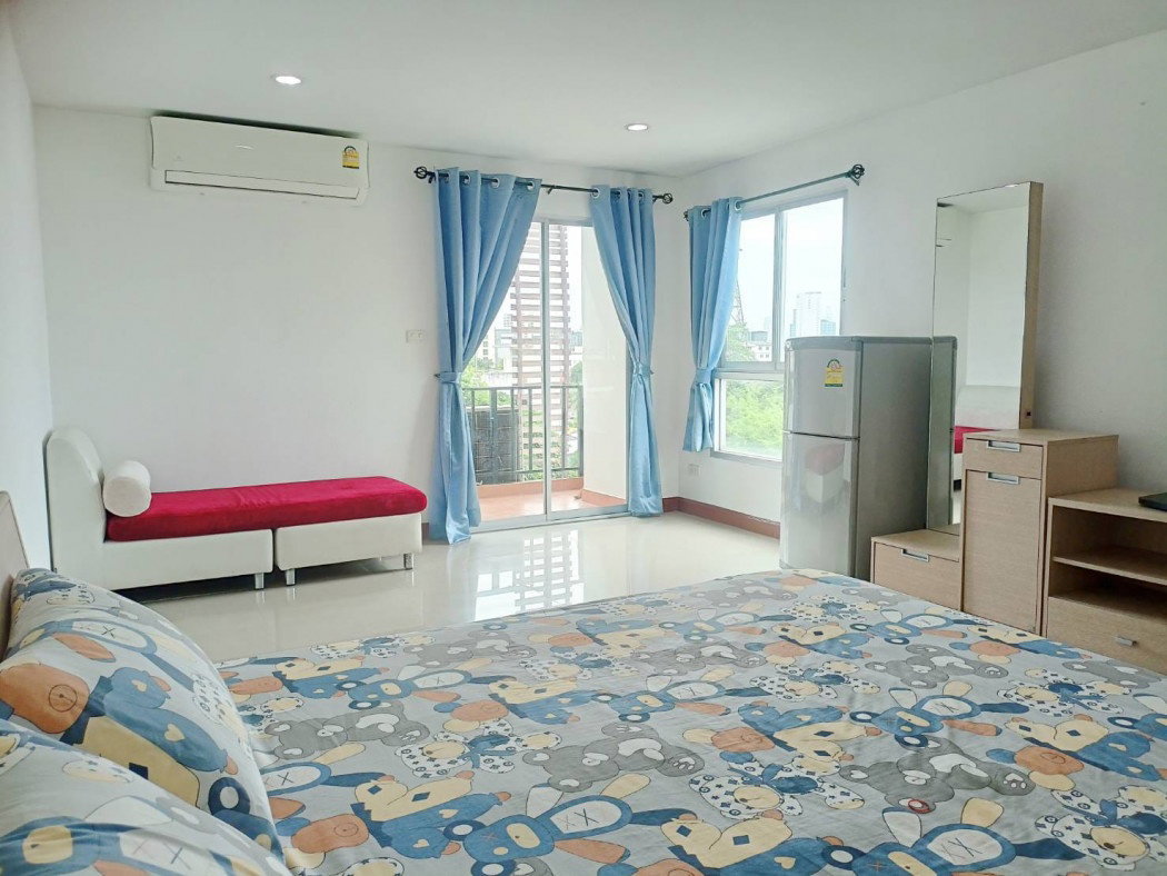 picture Regent Home5 Ratchada19 condominium - 2/9