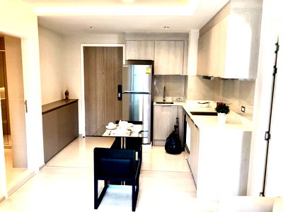 คอนโดให้เช่า : เช่า 35,000 บาท/เดือน 2/2 นอน วีธารา สุขุมวิท 36 บีทีเอส ทองหล่อ