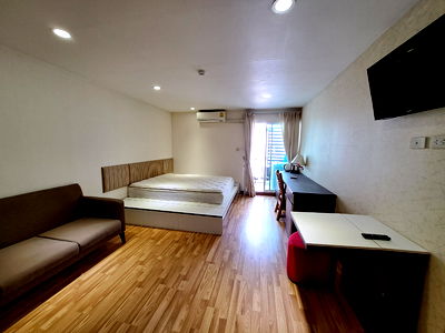 คอนโดให้เช่า : เช่า 8,500 บาท/เดือน สตูดิโอ รีเจนท์โฮม 19 สุขุมวิท93 บีทีเอส บางจาก