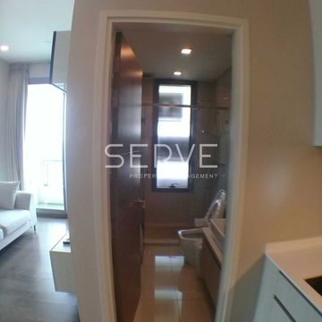 2 Beds 1 Bath Nice Room Good Location MRT Phetchaburi 60 m. & Singha Complex / For Rent-Q Asoke