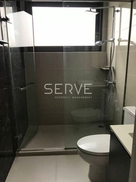 1 Bed Large Room 65 sq.m. High Fl. 20+ Good Location Close to BTS Wongwian Yai 250 m. / For Rent-Nye by Sansiri