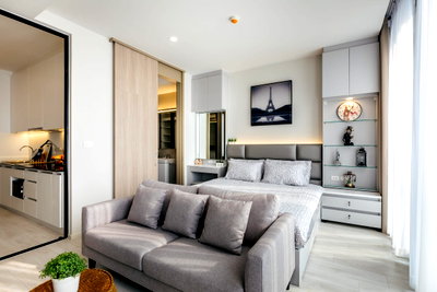 Condos for rent Big C Extra Rama 4 : LINE @condorental for rent the room at Noble Ploenchit