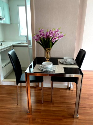Condos for rent : For rent Lumpini Suite Pinklao ( fully furnished, washing machine and ready to move in )