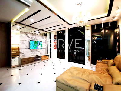 Condos for sale : Modern Style Corner 2 Beds 2 Baths with North side BTS Phloen Chit /C ondo For Sale-Noble Ploenchit