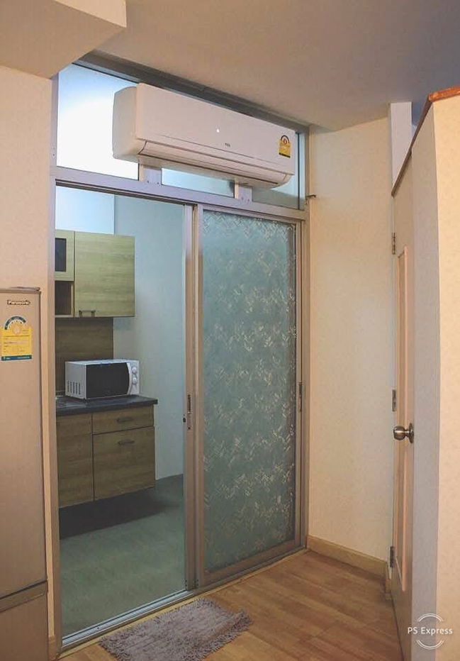 รูป 🔴R1088 ให้เช่าคอนโด Ratchda City 18 🎈เฟอร์นิเจอร์ครบ เข้าอยู่ได้เลย🎈📲 Line ID: @easy_condo (มี@ นำหน้าค่ะ) - รูปที่ 6/10