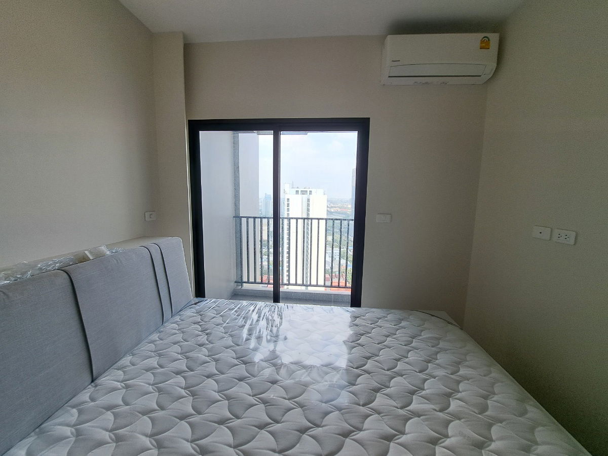 picture 13,000 baht/month 1/1 bed Niche Mono Mega Space Bangna  - 9/13