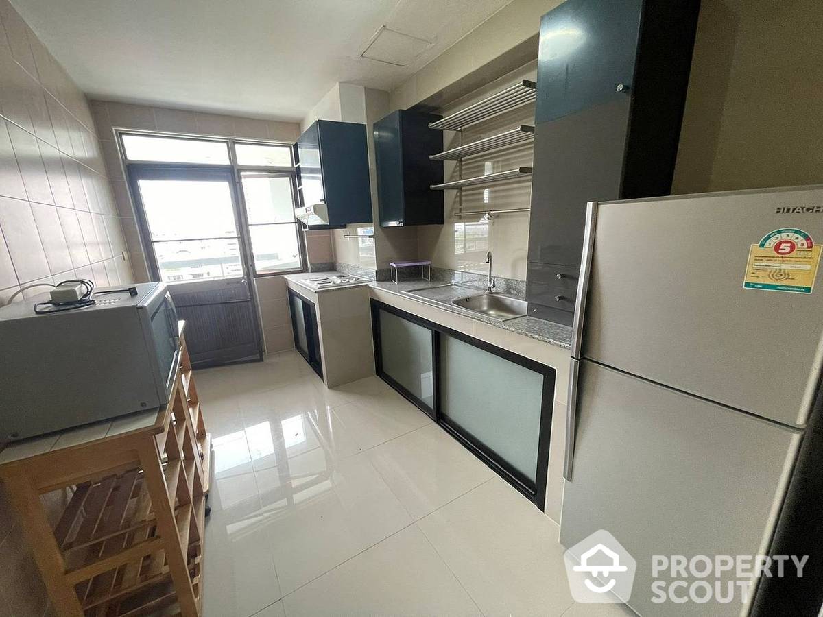 picture 3-BR Condo at Royal Castle Sukhumvit near BTS Phrom Phong (ID 903184) - 6/14