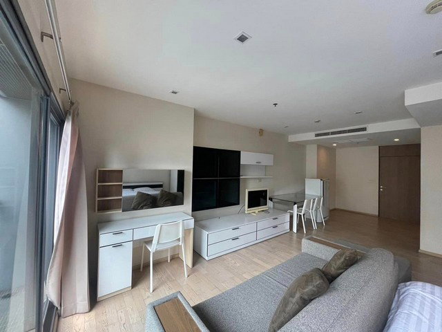 For sale Noble Remix ห้องสวย เฟอร์นิเจอร์ครบ ราคาดีมาก LH-SW000482