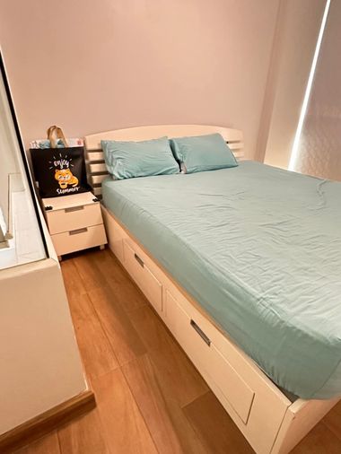 For rent , ideo ladprao 17 , 33 sqm.