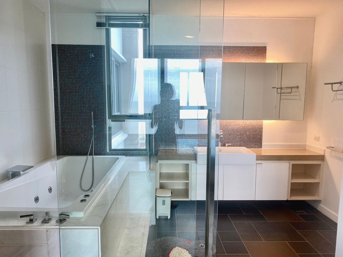 รูป For rent Northpoint pattaya 3 beds corner room (S03-1498) - รูปที่ 6/20