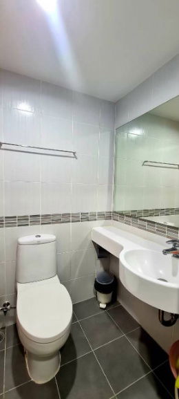 picture Room for rent Lumpini Place Srinakarin - Huamark Station - 18/18