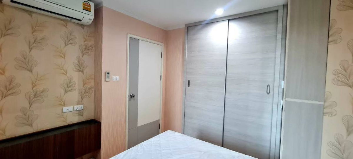 picture Room for rent Lumpini Place Srinakarin - Huamark Station - 7/18