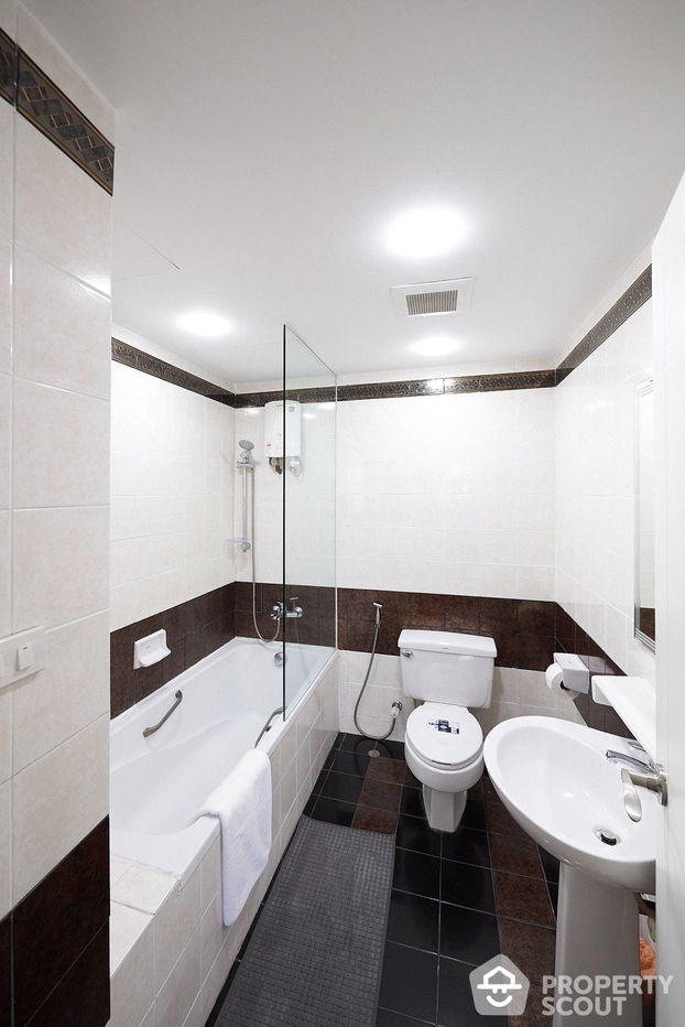 รูป คอนโด 2-ห้องนอน ที่ ยูไนเต็ด ทาวเวอร์ ใกล้ BTS ทองหล่อ (ID 1252247) - รูปที่ 13/14