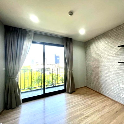 Condos for sale : ✅ S-TBGR151 ✅ Line : @p2nproperty