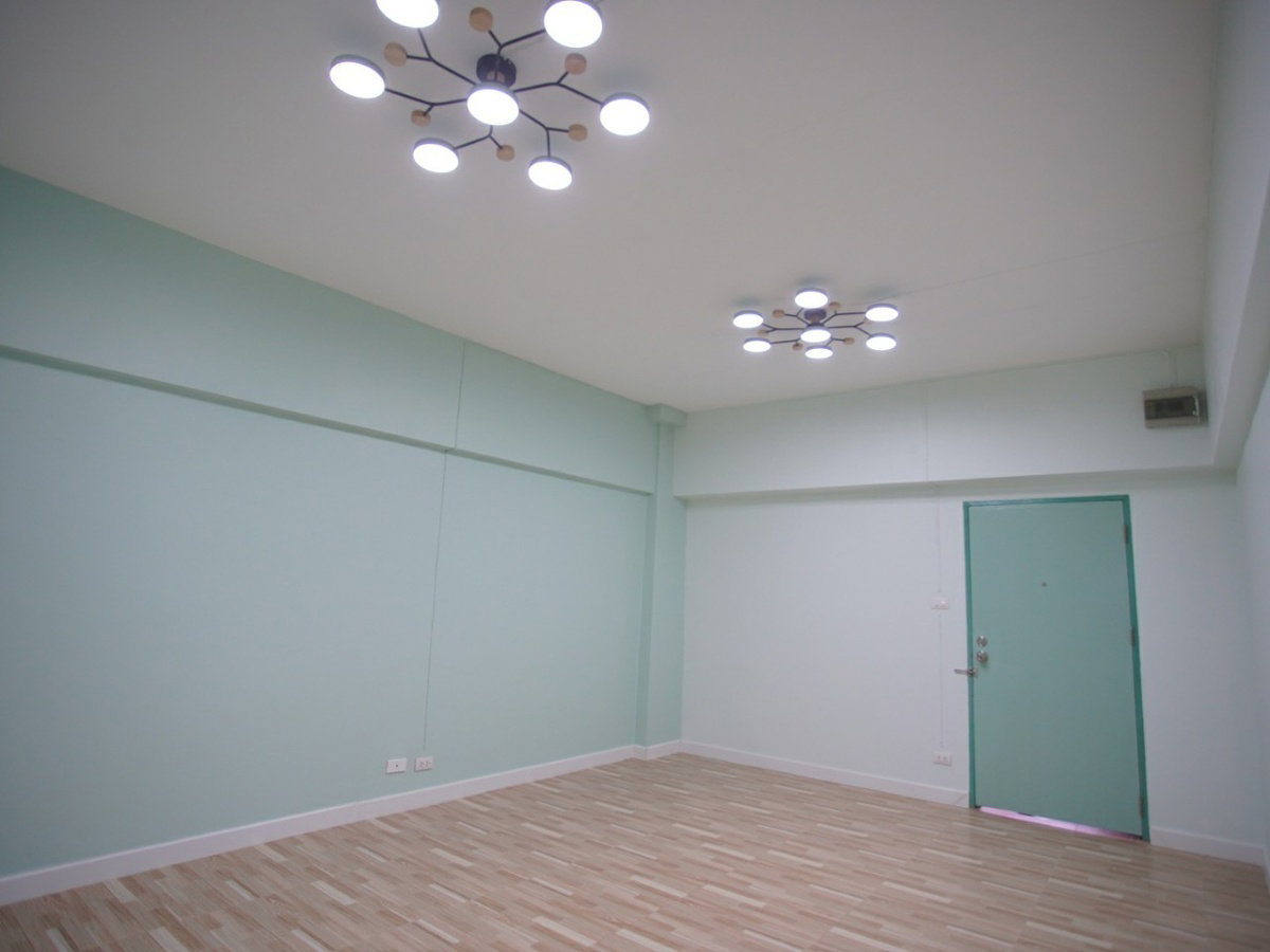 รูป >>> ขายคอนโด ฟรีค่าโอน ทำเลใกล้ ม.เทคโนโลยีราชมงคลสุวรรณภูมิ รีโนเวทใหม่เอี่ยม  (เจ้าของขายเอง งดรับนายหน้า) <<<   - รูปที่ 4/15