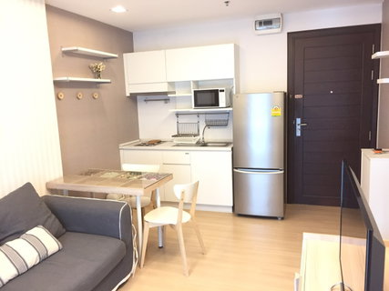 รูปภาพ ห้องพร้อม สวย สะอาด ให้ เช่า Thru Thonglor 1B1B LineID : @RizzEstate (มี@ข้างหน้า)