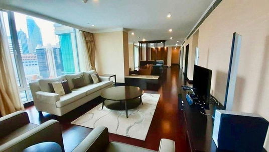 รูปภาพ LTH9106 – Park Chidlom FOR RENT size 257 SQ.M. 4 Beds 4 Baths near BTS Chidlom Station ONLY 180k/Month