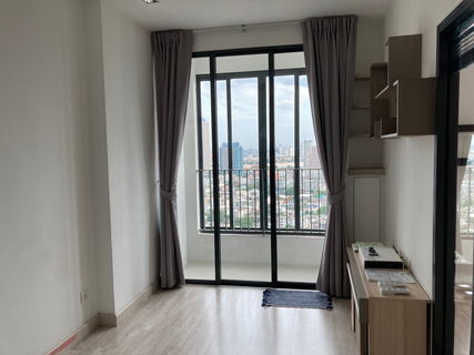 LTH7640 - Ideo Mobi Sathorn FOR SALE 1 bed 1 bath size 32 sq.m. nearby BTS Krung Thon Buri Station ONLY 3.8 MB