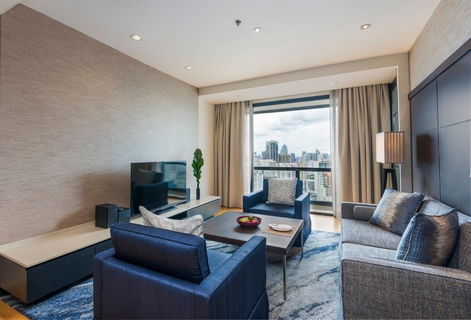 รูปภาพ LTH8759 – Emporium Suites Bangkok FOR RENT 1 bed 1 bath size 80 Sq. M. Near BTS Phrom Phong Station ONLY 90k/Month