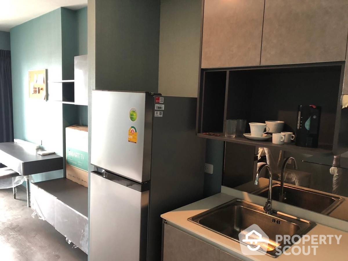 picture Spectacular High Rise 1-BR Condo at Ideo Phaholyothin - Chatuchak near BTS Saphan Khwai (ID 1266563) - 5/7