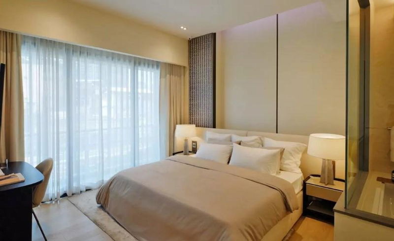 Condos for sale : LTH6896 โ€“ Super Luxury Condominium for Sale at The Strand Thonglor 1 bed 1 bath Size 53.94 Sq.M.Near BTS Thonglor stations ONLY 21.66 MB