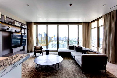 ขายคอนโด : LTH1958 - Four Seasons Private Residences FOR SALE 3 beds 3 baths size 253.86 Sq.M. BTS Saphan Taksin station ONLY 127,183,860 MB