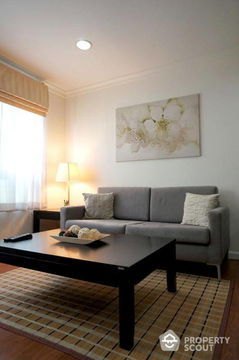 2-BR Condo at Lumpini Suite Sukhumvit 41 near BTS Phrom Phong (ID 510263)