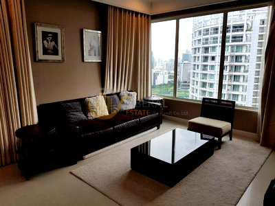 ขายคอนโด : SOLD ! LTH1514 - Q Langsuan FOR SALEย  3 bedsย  3 baths size 159.29 Sq.M. BTS Chidlom station ONLY 41.2 MB