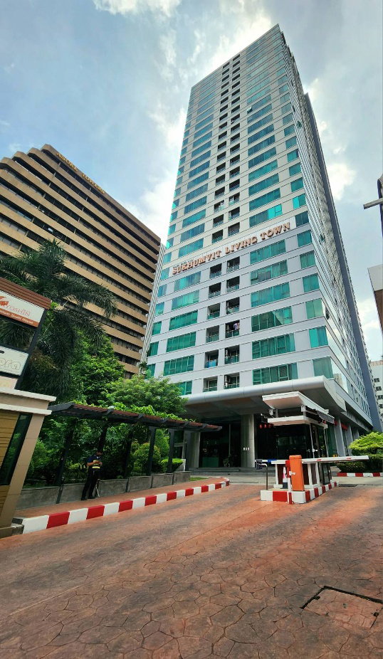 รูป Sukhumvit living town Condo on Asoke Road - รูปที่ 23/23