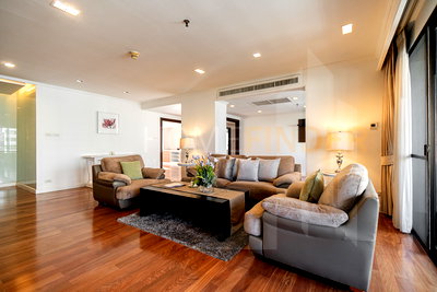 Condos for rent : Mayfair Garden 3 bedrooms, for rent