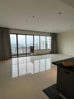 รูปภาพ ให้เช่า Emporio Place. 4นอน 161ตร.ม. Line id: @pfagent