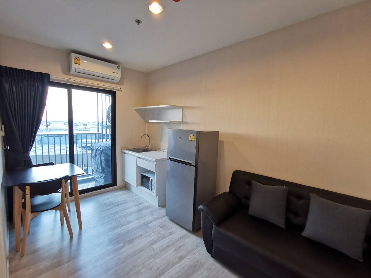 picture Plum Condo Central Station Phase 2  - 1/12