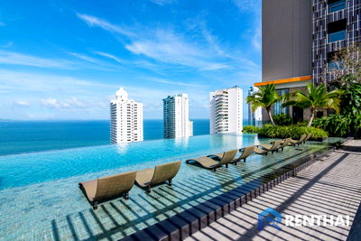 Condos for sale : The Riviera Wongamat  studio 31 sq.m. Pool view