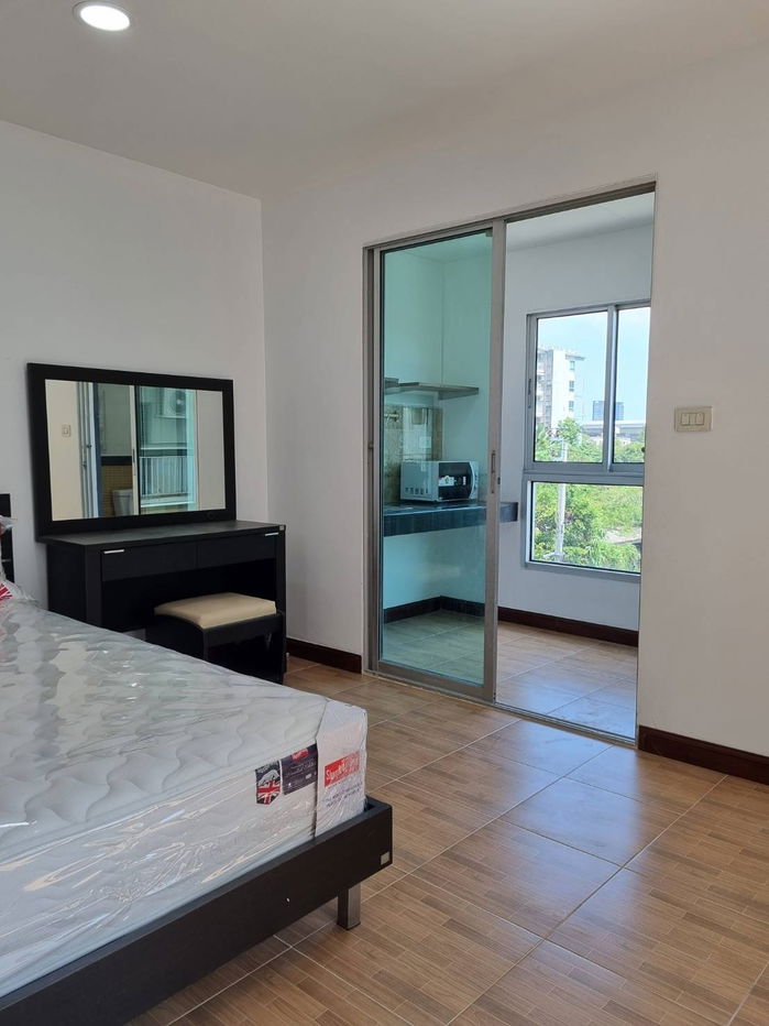 รูป 🍀🍀 ( ห้องว่าง ) ให้เช่า คอนโด รีเจ้นท์ โฮม 6/1 ประชาชื่น 🍀🍀 ชั้น 4 ขนาด 32 ตร.ม. ห้องมุม ตกแต่งครบ ห้องใหม่ พร้อมเข้าอยู่ - รูปที่ 2/13