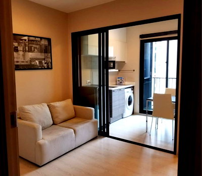 ขายคอนโด : Sale LETTE MIDST พระราม 9 เฟอร์ครบ 30 ตรม. 1นอน วิวเมือง 3.99 ล้านบาท