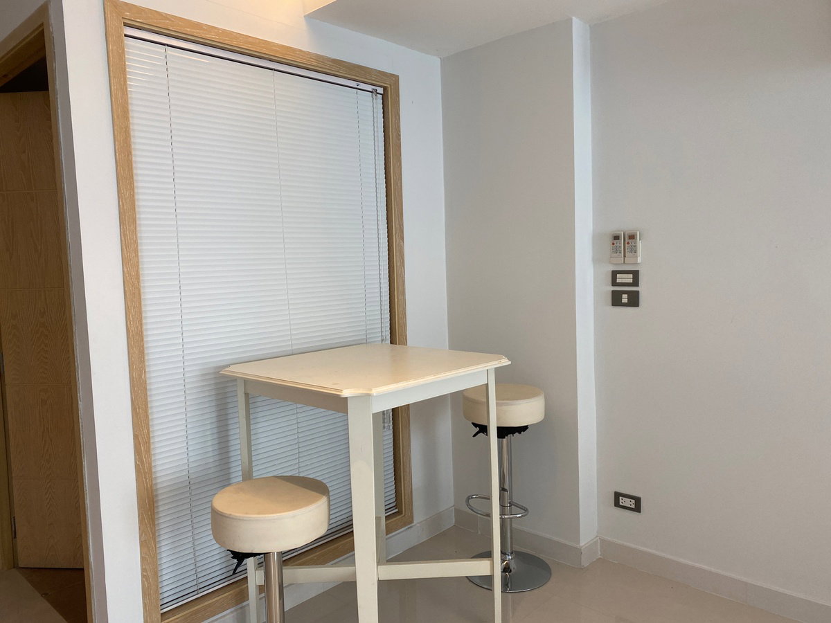 รูป ขายคอนโดติดทะเล บีชฟร้อนท์ จอมเทียน พัทยา  Beachfront Jomtien Residence - รูปที่ 7/15