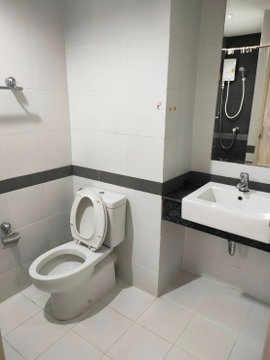 Condo Rama9 Aspace ashoke Ratchada ,xyz. size 35 square meters, just 8 minutes from Rama IX MRT Station.