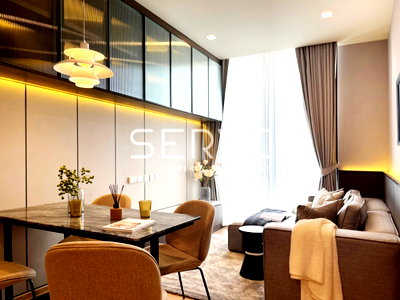 Condos for rent : 1 Bed Modern Style Good view & Good Location Close to BTS Phrom Phong 500 m. at Noble Around 33 Condo / Condo For Rent