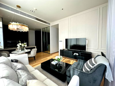คอนโดให้เช่า : LTH9325 – Condo in Chidlom FOR RENT size 74 sq.m. 2 beds 2 baths near BTS Chidlom Station ONLY 80k/Month