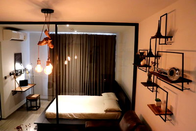 ขายคอนโด : คอนโดต้องการขาย ริทึ่ม เอกมัย  สุขุมวิท ซ. 63 คลองตันเหนือ วัฒนา 1 ห้องนอน พร้อมอยู่ ราคาถูก