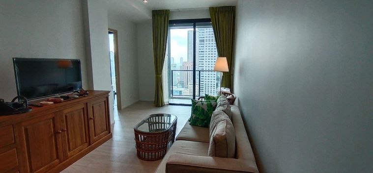 LTH9326 – Condo in Silom FOR SALE size 49.13 sq.m. 1 bed 1 bath near BTS  Chong Nonsi Station ONLY 11.35 MB