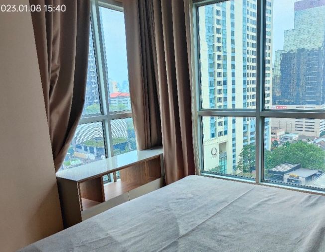 Sell The Address Asoke,beautiful, cheap, ready to move in, near MRT Phetchaburi contact Line @841qqlnr