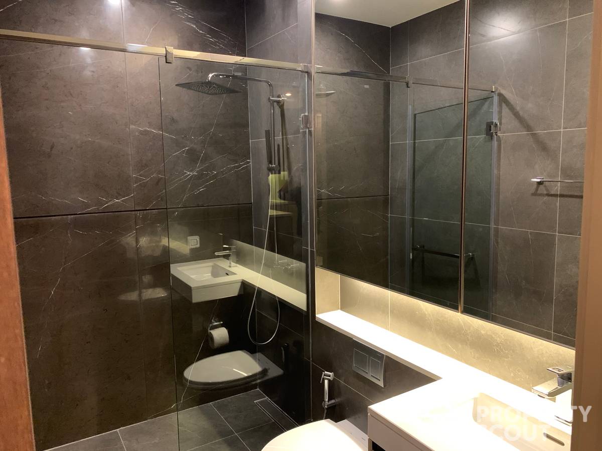 picture 2-BR Condo at The Esse At Singha Complex near MRT Phetchaburi (ID 436782) - 5/7